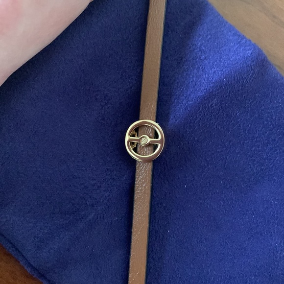 Tory Burch Miller Leather Bracelet Black NWT - Picture 6 of 7